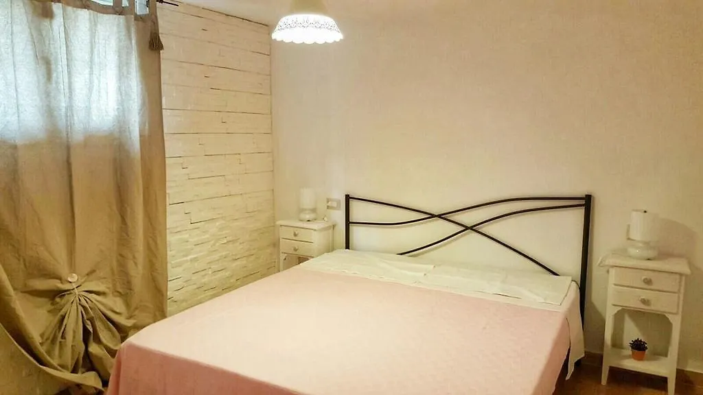 Il Fenicottero Rosa Villa Olbia İtalya